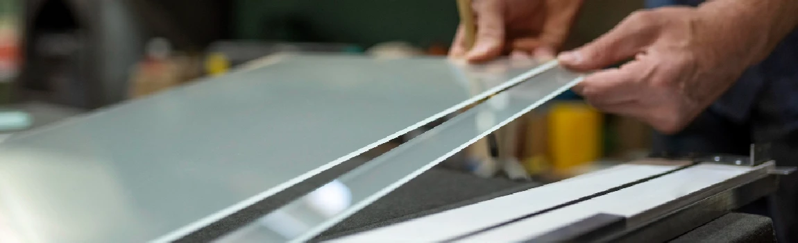 Emergency Glass Repair for Hospitality Businesses in Lealman, FL