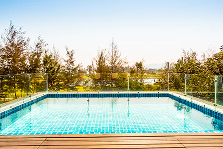 Cost of Glass Pool Fence Repair in Lealman, FL